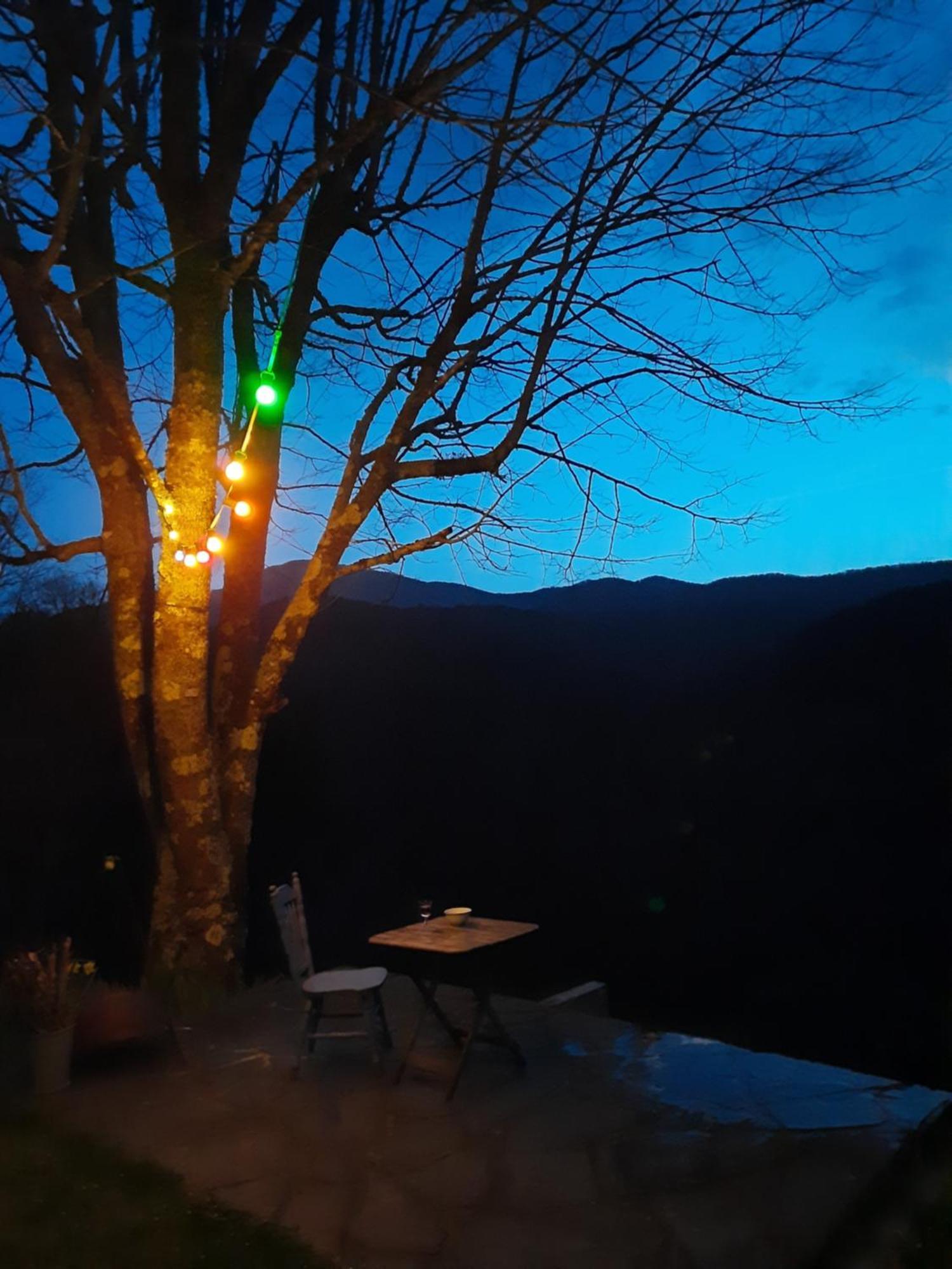 Bed and breakfast Biert La Coume, Tweepersoonsbed Extérieur photo